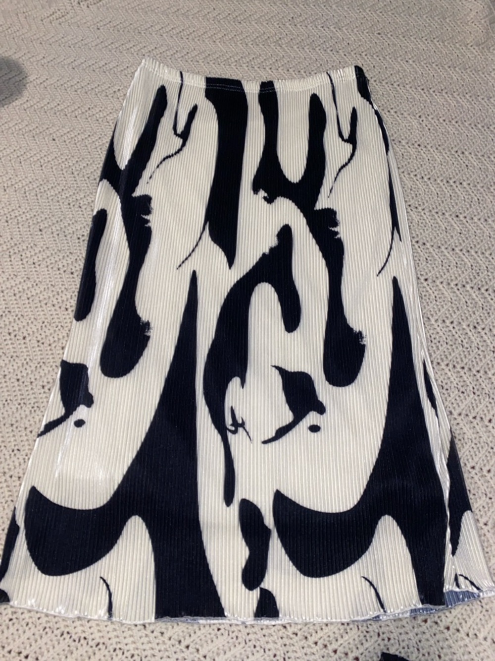 Black & White Abstract Midi Skirt